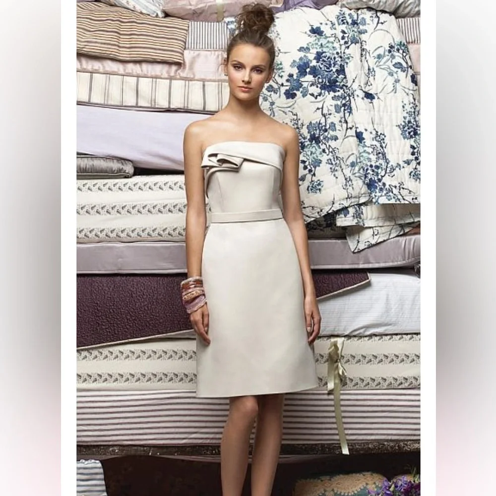 Lela Rose Green Clover Strapless Dress | 6 - Picture 5 of 5